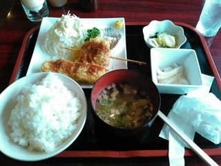 ミックスフライ定食